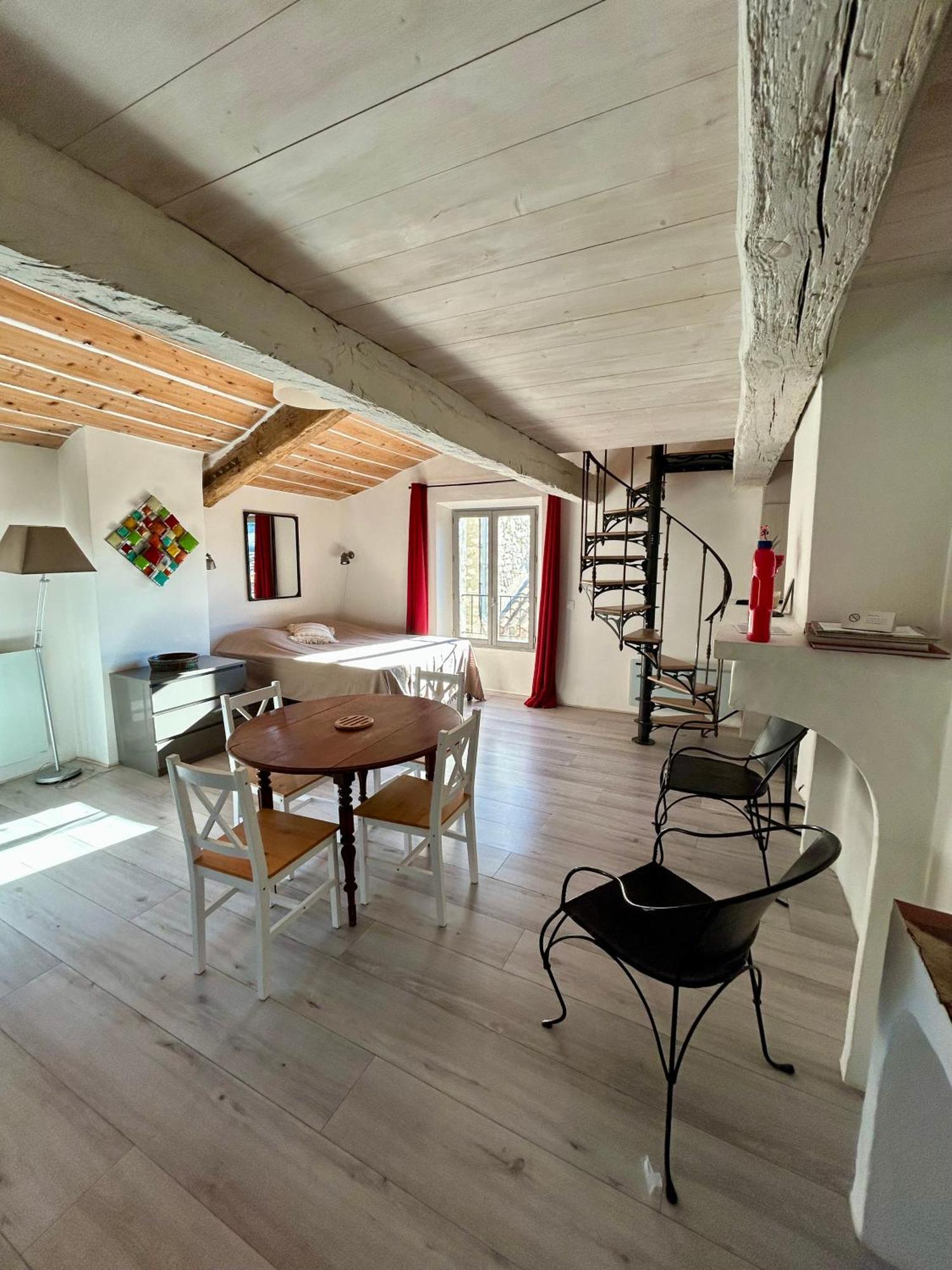 La Calade Apartment Trigance Ngoại thất bức ảnh